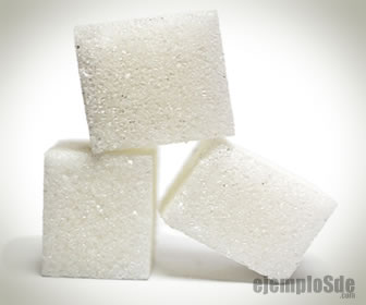 El azúcar de mesa se llama sacarosa