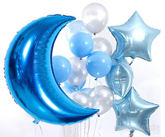 El gas helio es tan ligero que se usa para llenar globos